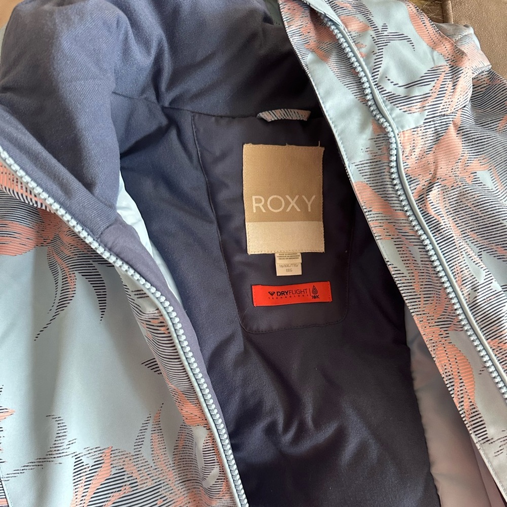 Roxy Ski Jacket - image 3